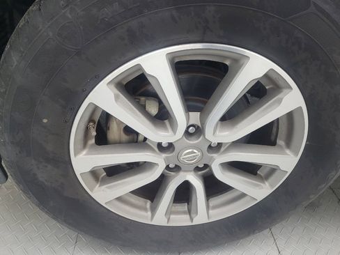 Used 2016 Nissan Pathfinder S AWD/4WD image 31