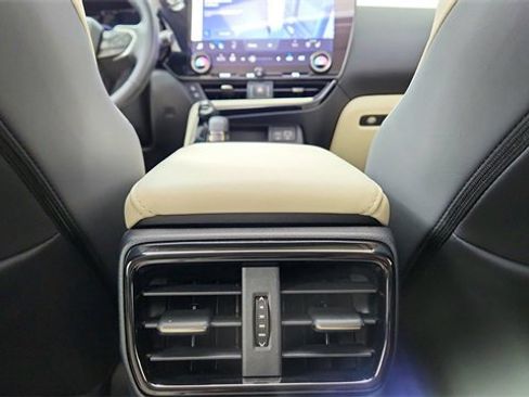 Used 2025 Lexus NX 450h+ AWD w/ Luxury Package image 52