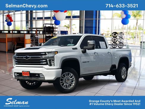 Used 2022 Chevrolet Silverado 2500 High Country w/ Technology Package image 1