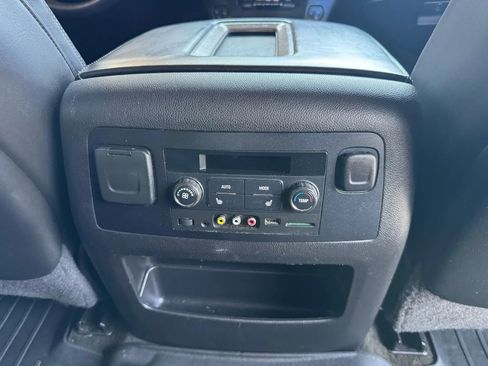 Used 2015 GMC Yukon Denali w/ Touring Package image 25