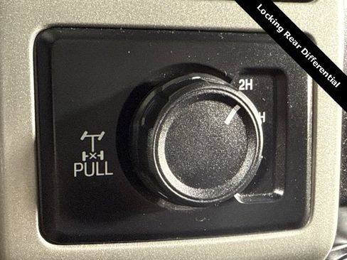 Used 2019 Ford F350 Lariat w/ Lariat Ultimate Package image 23