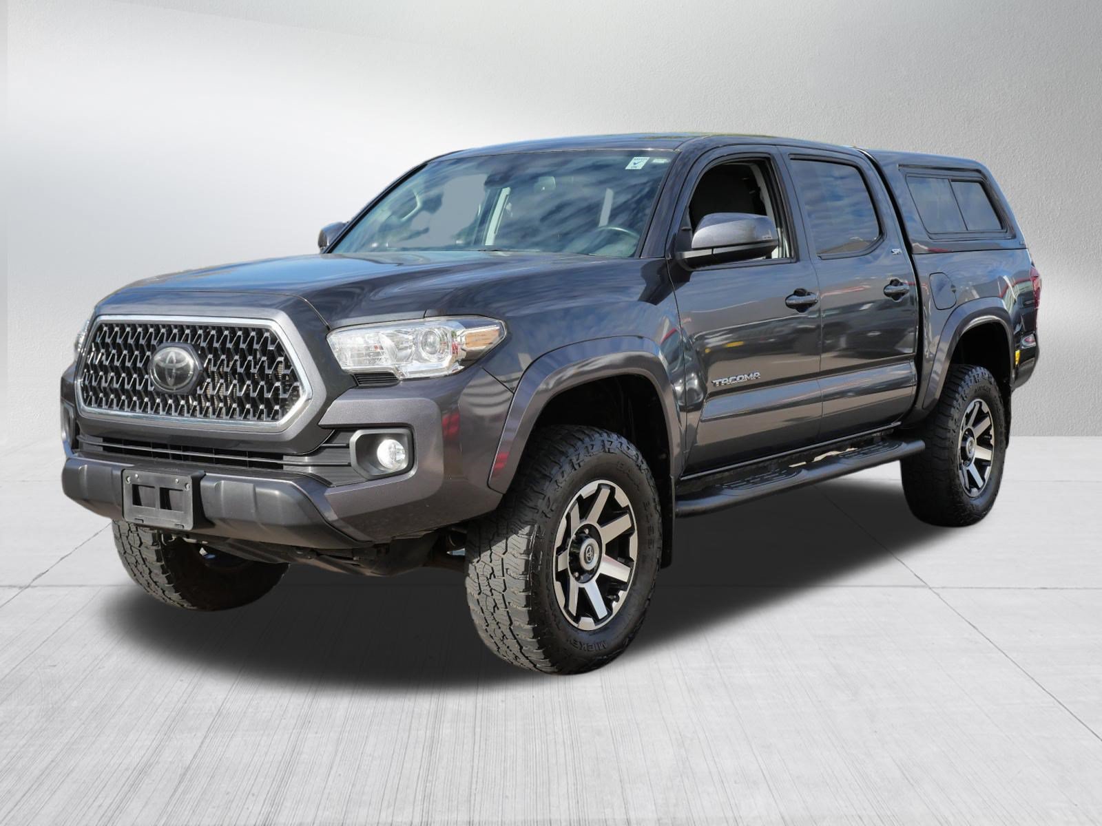 Certified 2019 Toyota Tacoma SR5 AWD/4WD image 3