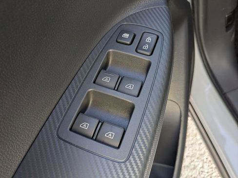 Used 2025 Mitsubishi Eclipse Cross SEL image 21