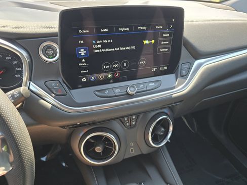 Used 2023 Chevrolet Blazer LT w/ Convenience Package FWD image 35
