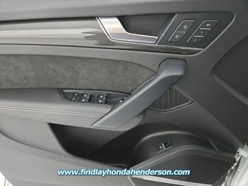 Used 2020 Audi SQ5 Premium Plus image 16