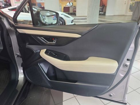 Used 2021 Subaru Outback Premium image 13