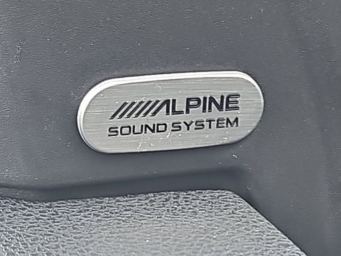 Used 2023 Dodge Charger R/T w/ Blacktop Package image 14