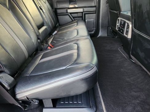 Used 2021 Ford F350 Platinum image 31