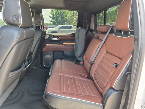 Used 2024 GMC Sierra 1500 Denali Ultimate AWD/4WD image 36