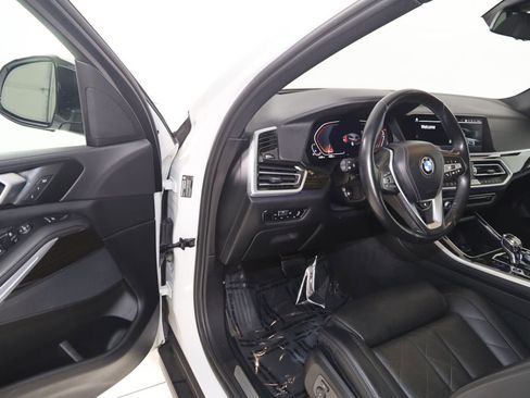Used 2023 BMW X5 xDrive40i w/ Premium Package AWD/4WD image 48