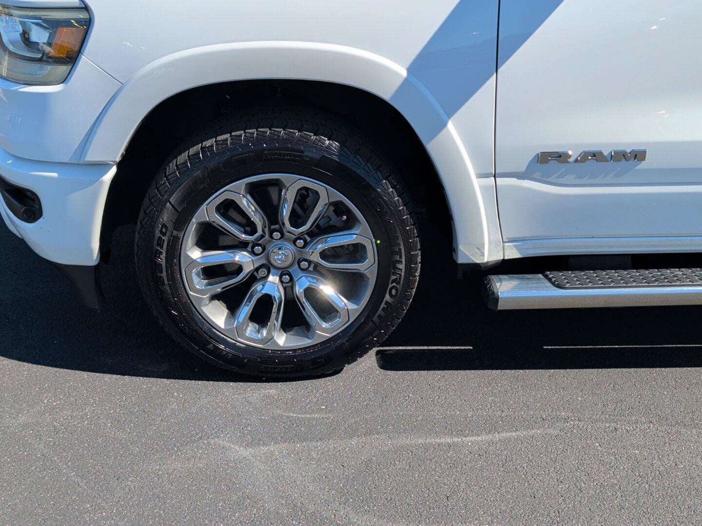 Used 2022 RAM 1500 Laramie w/ Sport Appearance Package RWD image 27