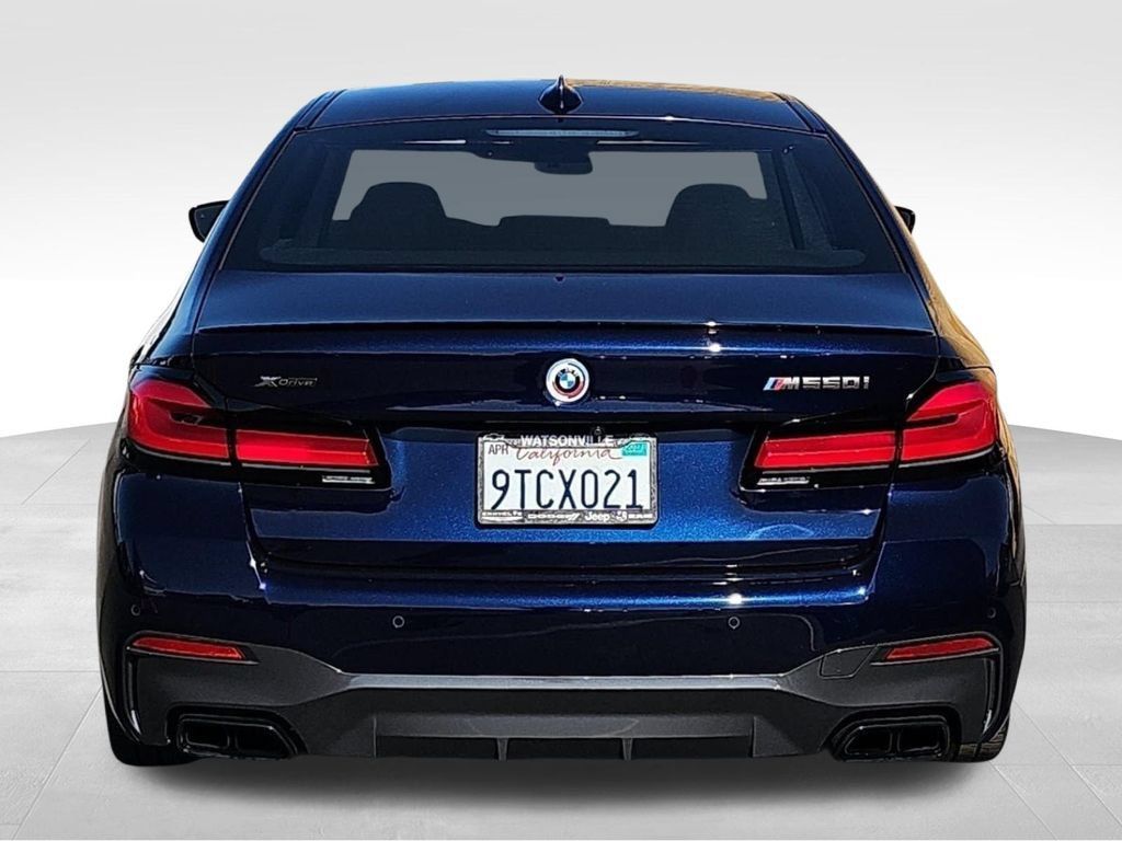 Used 2023 BMW M550i xDrive w/ Executive Package AWD/4WD image 4