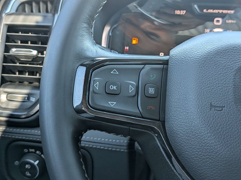 Used 2023 RAM 1500 Limited AWD/4WD image 26