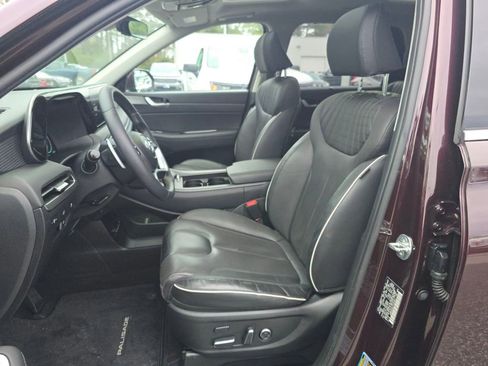 Used 2023 Hyundai Palisade Limited image 9