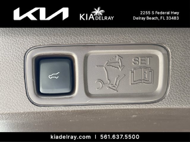 Used 2023 Ford Expedition King Ranch RWD image 9