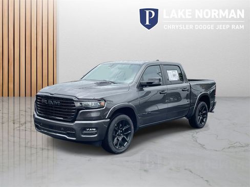 New 2026 RAM 1500 Laramie w/ Night Edition image 4