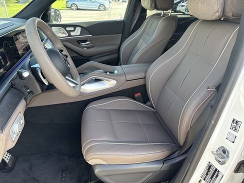 New 2025 Mercedes-Benz GLS 580 4MATIC image 26