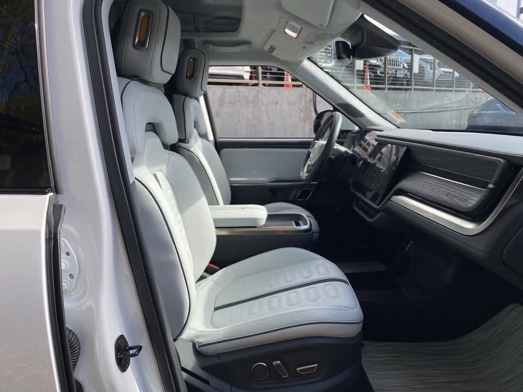 Used 2023 Rivian R1S Launch Edition Quad AWD/4WD image 18