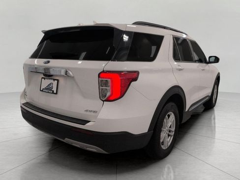 Used 2024 Ford Explorer XLT w/ Equipment Group 202A AWD/4WD image 20