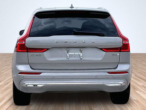 Used 2023 Volvo XC60 B5 Plus w/ Protection Package Premier FWD image 4