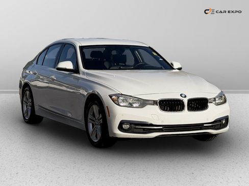 Used 2017 BMW 330i Sedan image 3