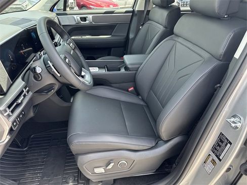 New 2025 Hyundai Santa Fe SEL image 9