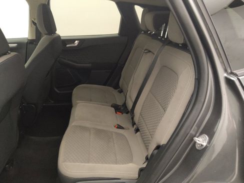 Used 2020 Ford Escape SE FWD image 18