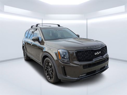 Used 2022 Kia Telluride SX w/ SX Prestige Package image 1