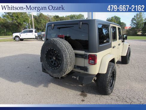 Used 2017 Jeep Wrangler Unlimited Sahara w/ Dual Top Group image 12