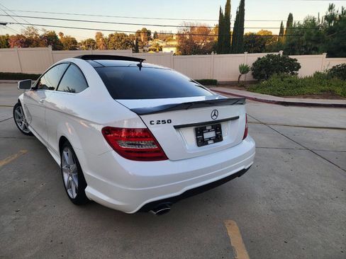 Used 2013 Mercedes-Benz C 250 Coupe image 25