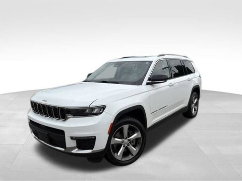 Used 2022 Jeep Grand Cherokee L Limited AWD/4WD image 1