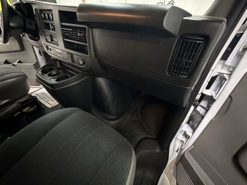 Used 2023 Chevrolet Express 2500 w/ Driver Convenience Package image 52
