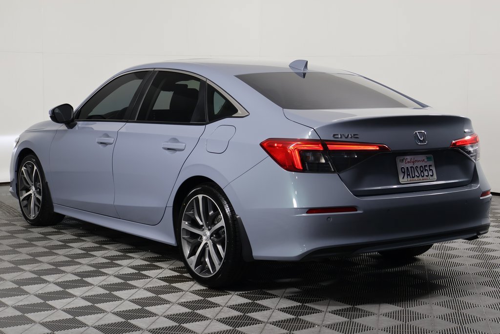 Used 2022 Honda Civic Touring image 6