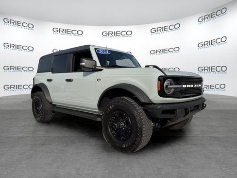 Used 2024 Ford Bronco Wildtrak AWD/4WD image 1
