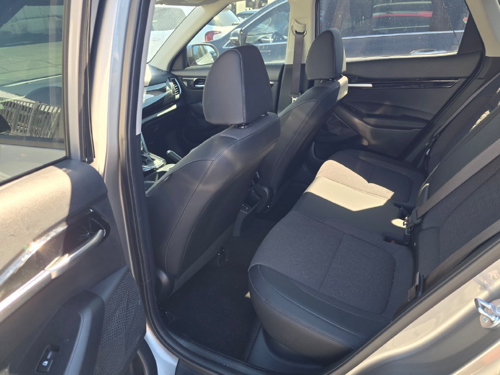 Certified 2026 Kia Seltos S AWD/4WD image 5