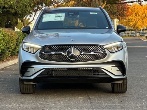 New 2026 Mercedes-Benz GLC 300 4MATIC image 8