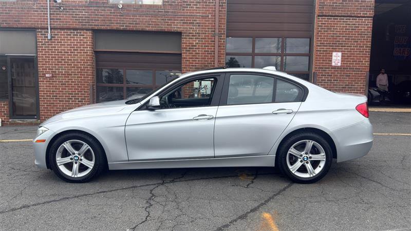 Used 2014 BMW 328i xDrive Sedan AWD/4WD image 5