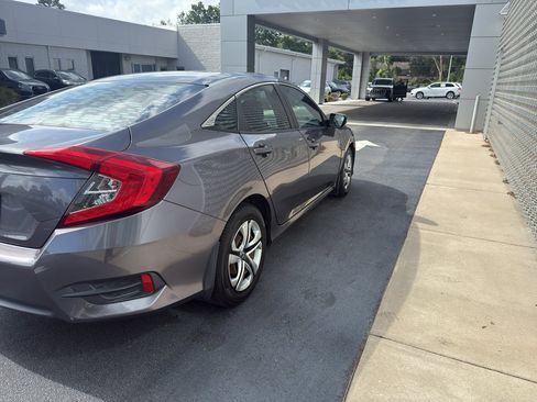 Used 2017 Honda Civic LX image 4
