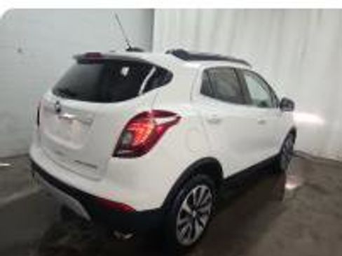 Used 2021 Buick Encore Preferred FWD image 3