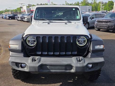 Used 2020 Jeep Wrangler Unlimited Sport AWD/4WD image 2