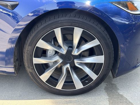 Used 2024 Tesla Model 3 Long Range AWD/4WD image 11