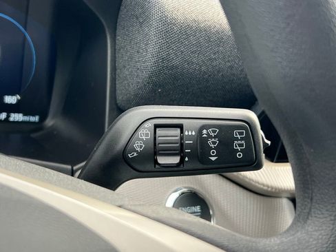 New 2026 Ford Explorer Active image 35