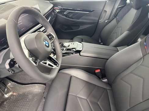 New 2026 BMW 530i xDrive w/ M Sport Package AWD/4WD image 14