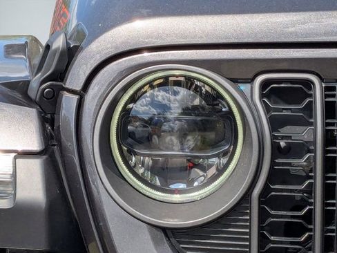 New 2026 Jeep Gladiator Mojave AWD/4WD image 9
