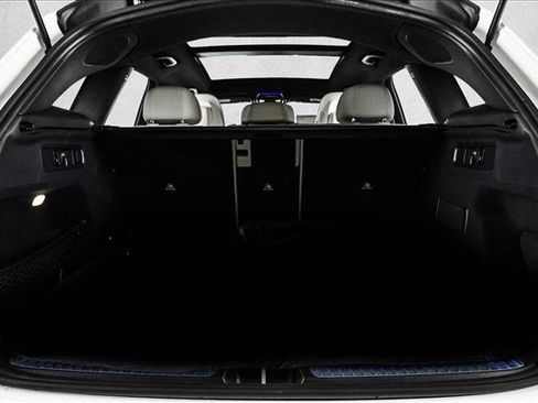 New 2026 Mercedes-Benz GLC 300 4MATIC image 6