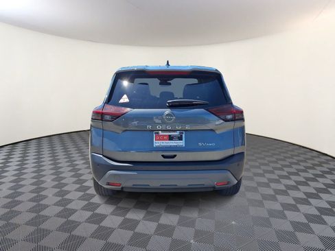 Used 2023 Nissan Rogue SV AWD/4WD image 6