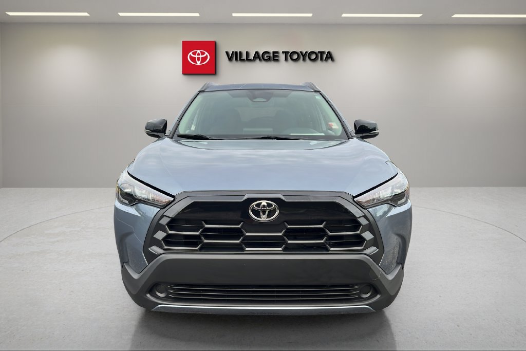 Certified 2026 Toyota Corolla Cross LE FWD image 8