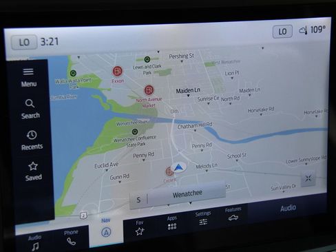 Used 2023 Ford F150 Lariat w/ Equipment Group 502A High image 18