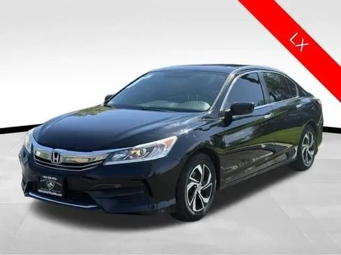 Used 2016 Honda Accord LX image 3