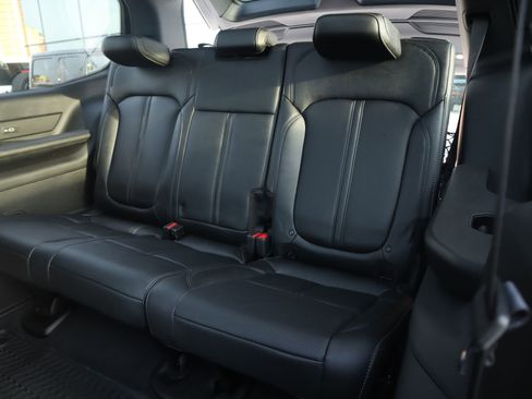 New 2026 Jeep Grand Wagoneer Limited AWD/4WD image 15